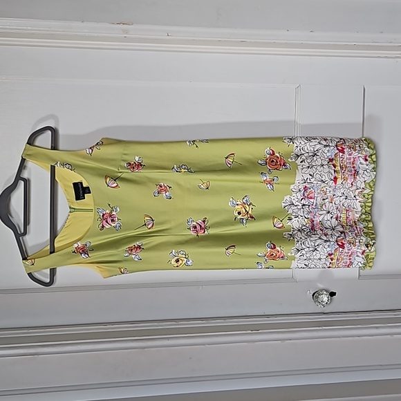 Unique summer dress from boutique - Picture 1 of 8